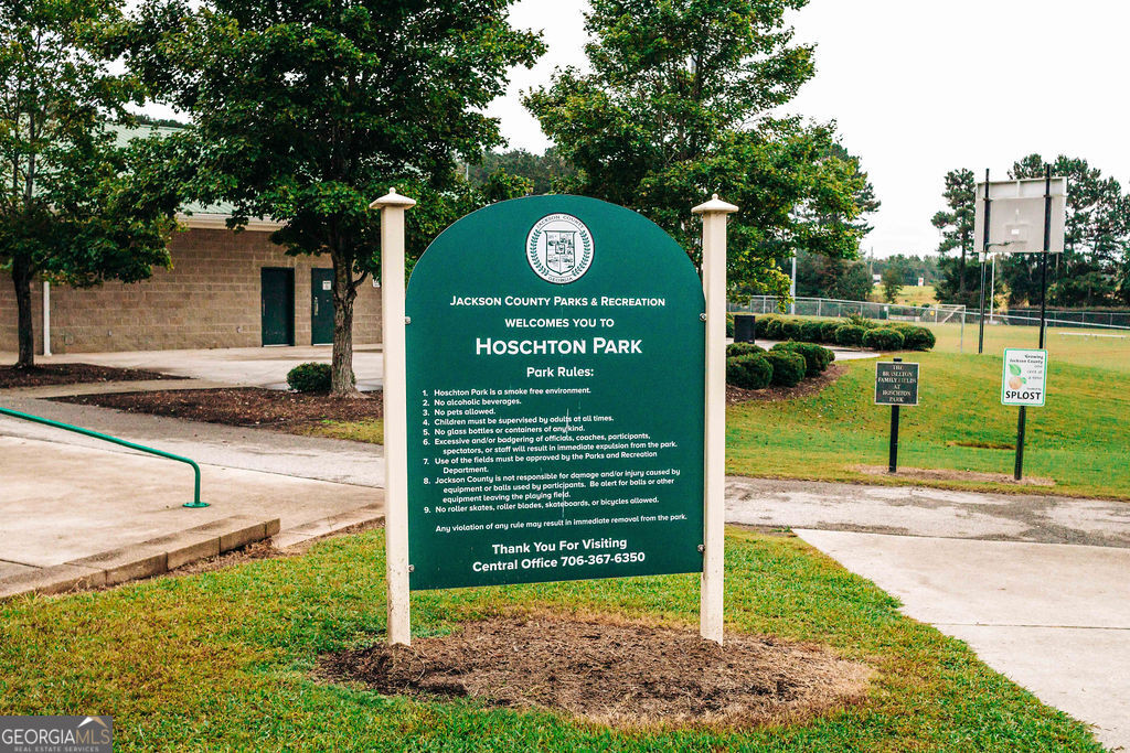 168 Brandle Rose Way Hoschton GA 30548