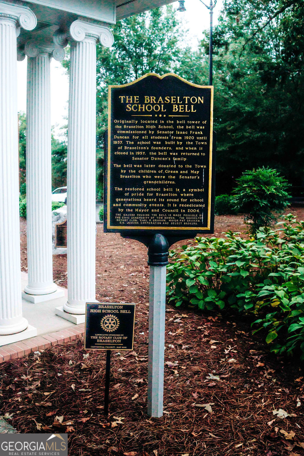 168 Brandle Rose Way Hoschton GA 30548