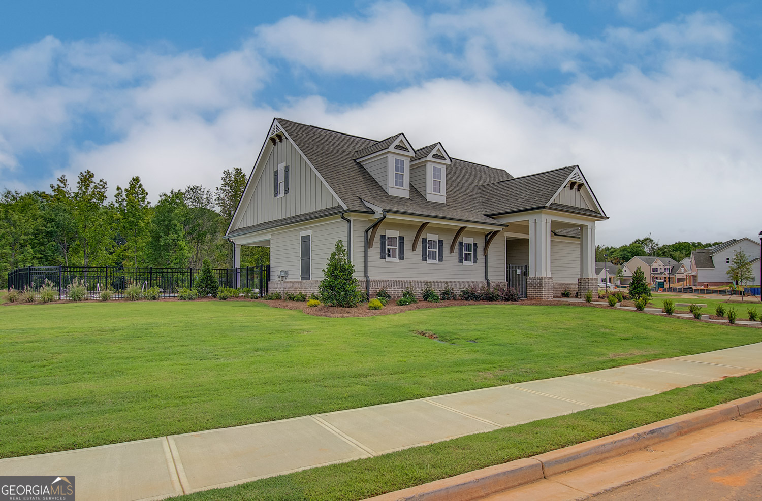 168 Brandle Rose Way Hoschton GA 30548