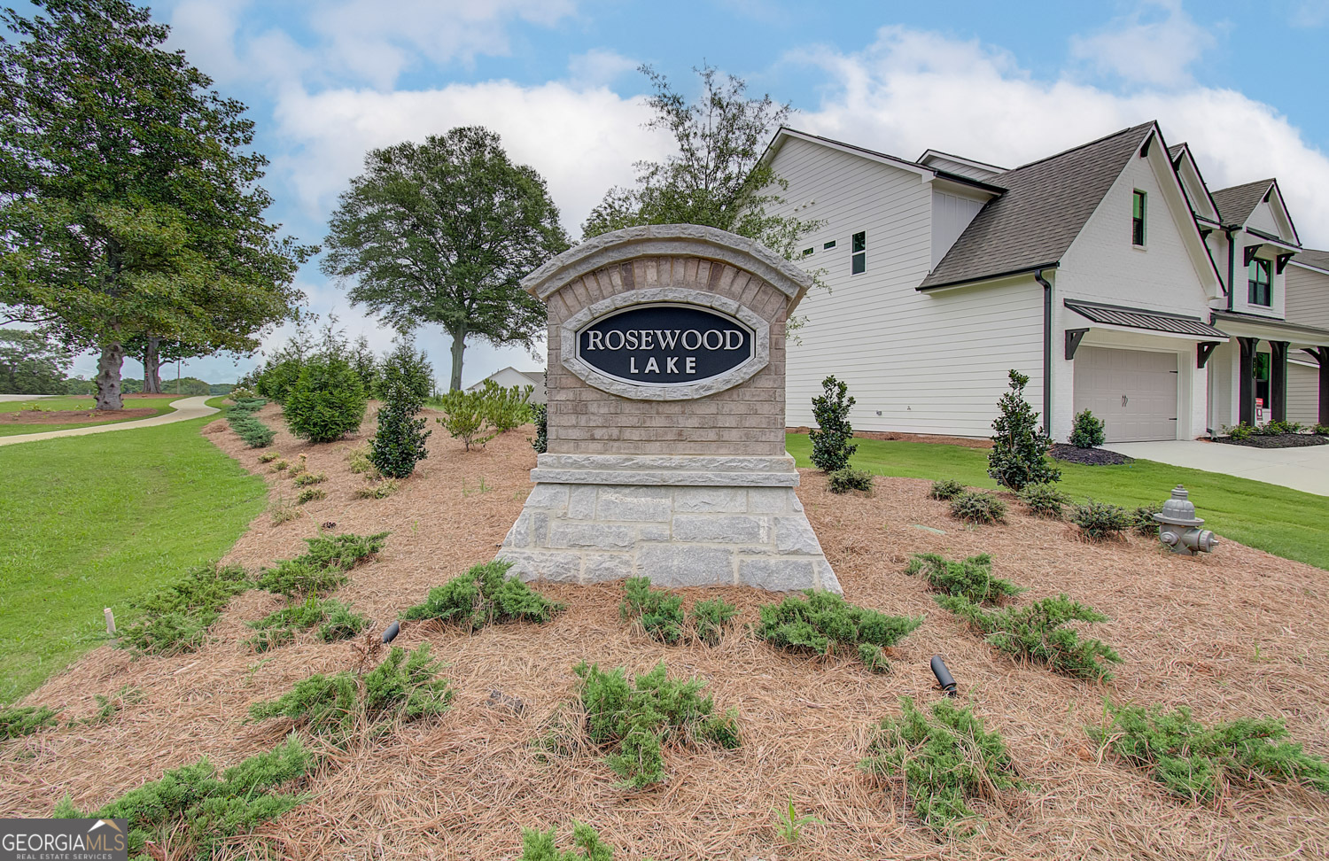 168 Brandle Rose Way Hoschton GA 30548