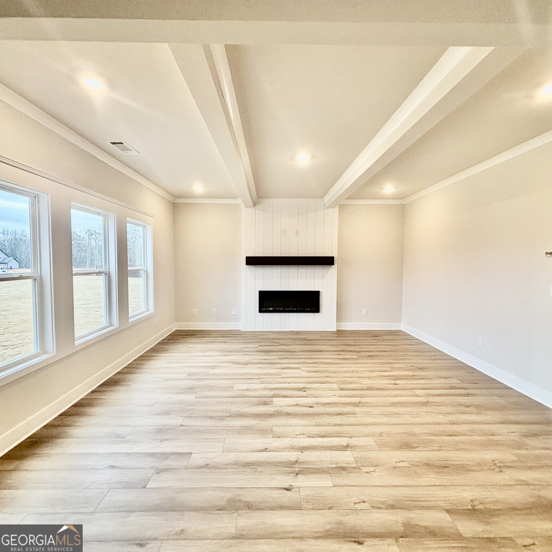 168 Brandle Rose Way Hoschton GA 30548