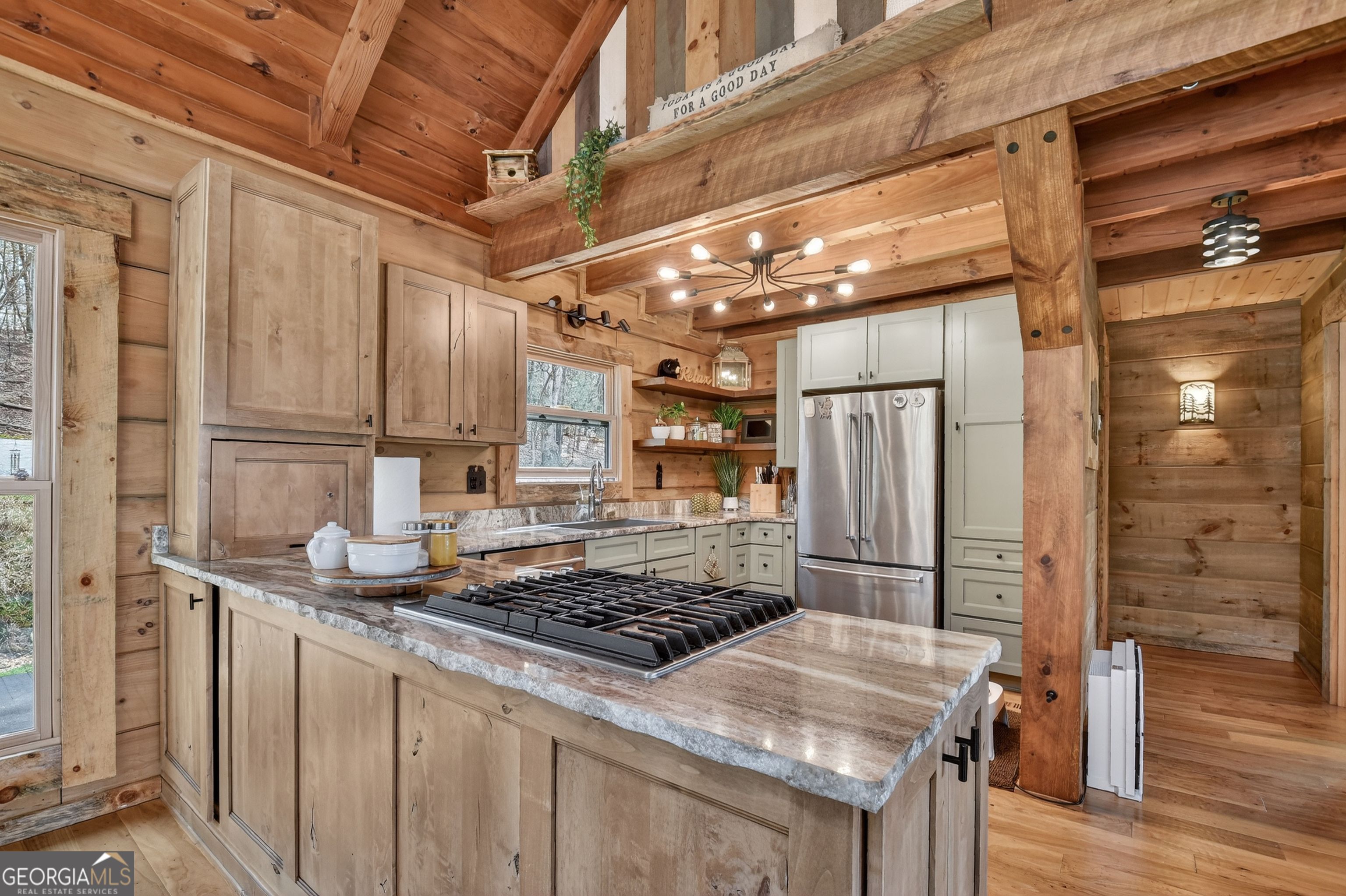 82 Indian Trace Mineral Bluff GA 30559