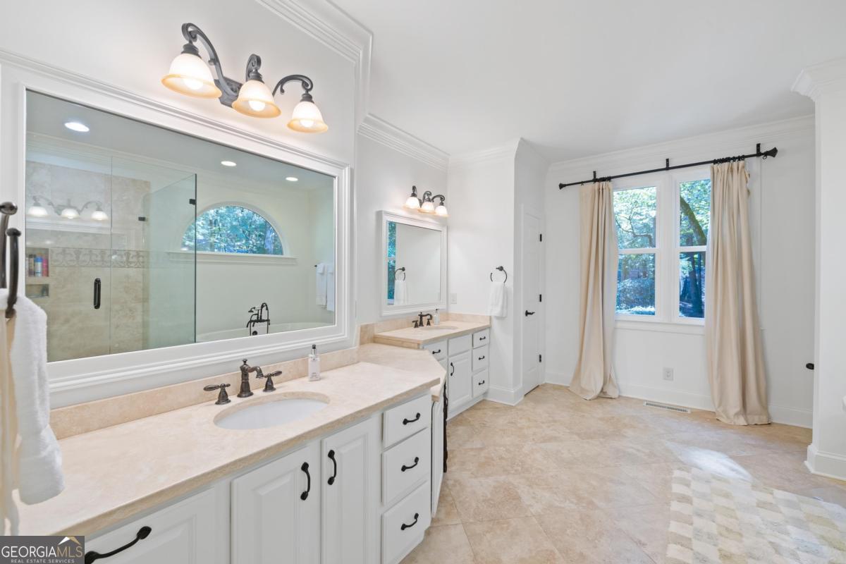 1651 Pine Grove Road Greensboro GA 30642
