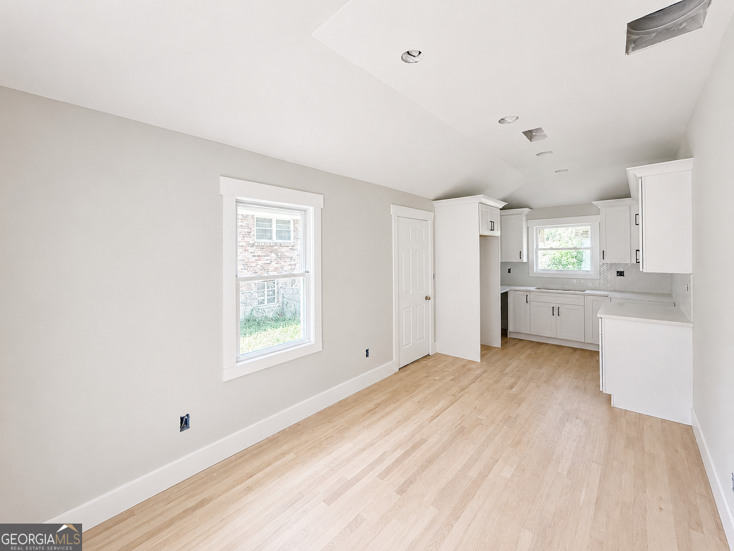 2453 Ivydale Drive SW Atlanta GA 30311