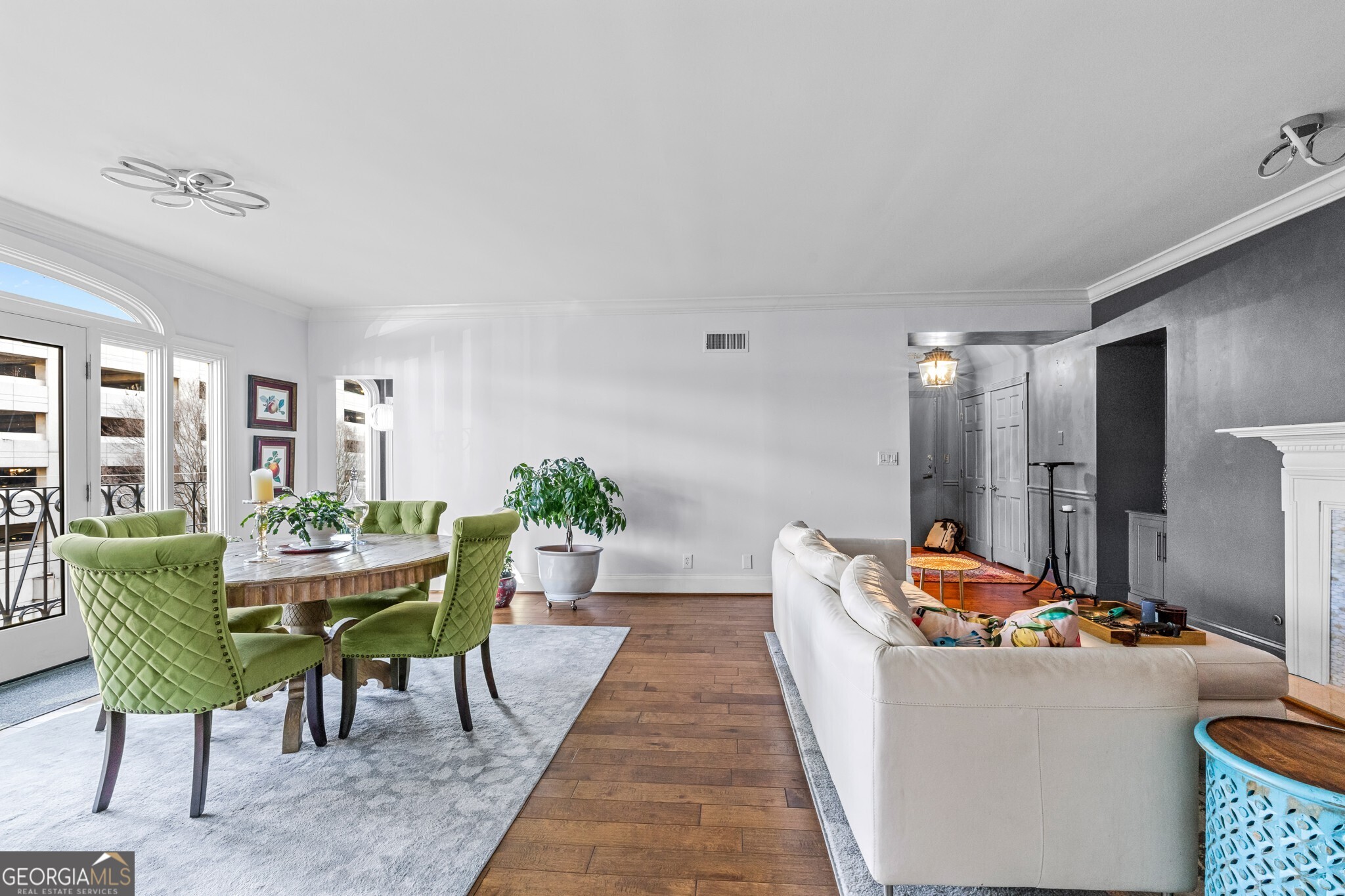 3638 Peachtree Road NE Atlanta GA 30319