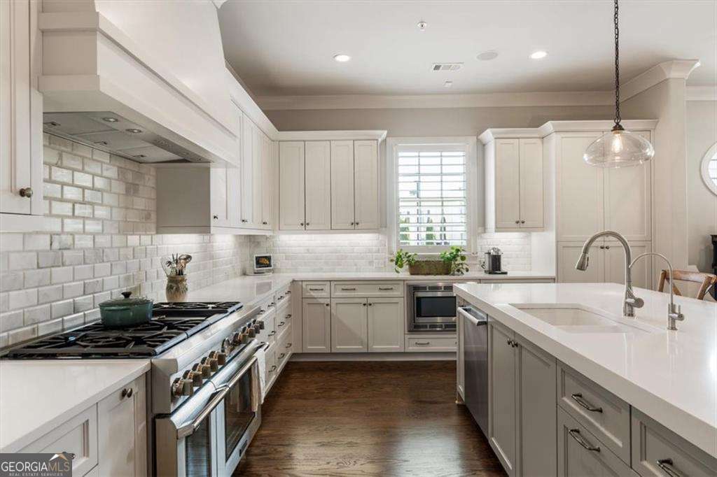 128 Grand Crescent Alpharetta GA 30009