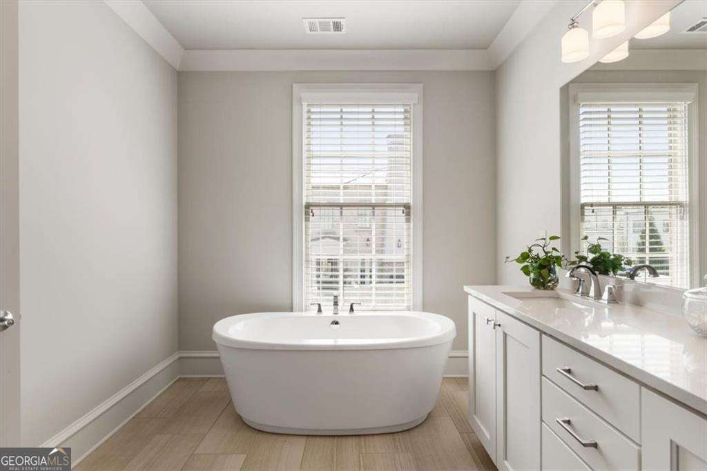 128 Grand Crescent Alpharetta GA 30009