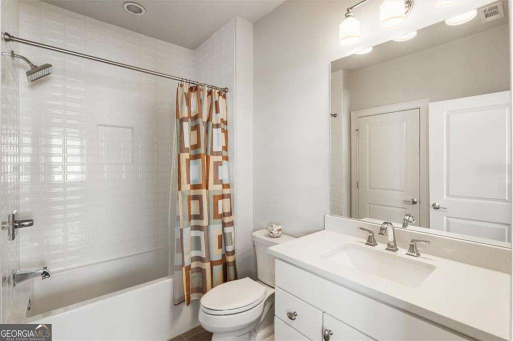 128 Grand Crescent Alpharetta GA 30009
