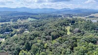 169 C H Colwell Drive Blairsville GA 30512
