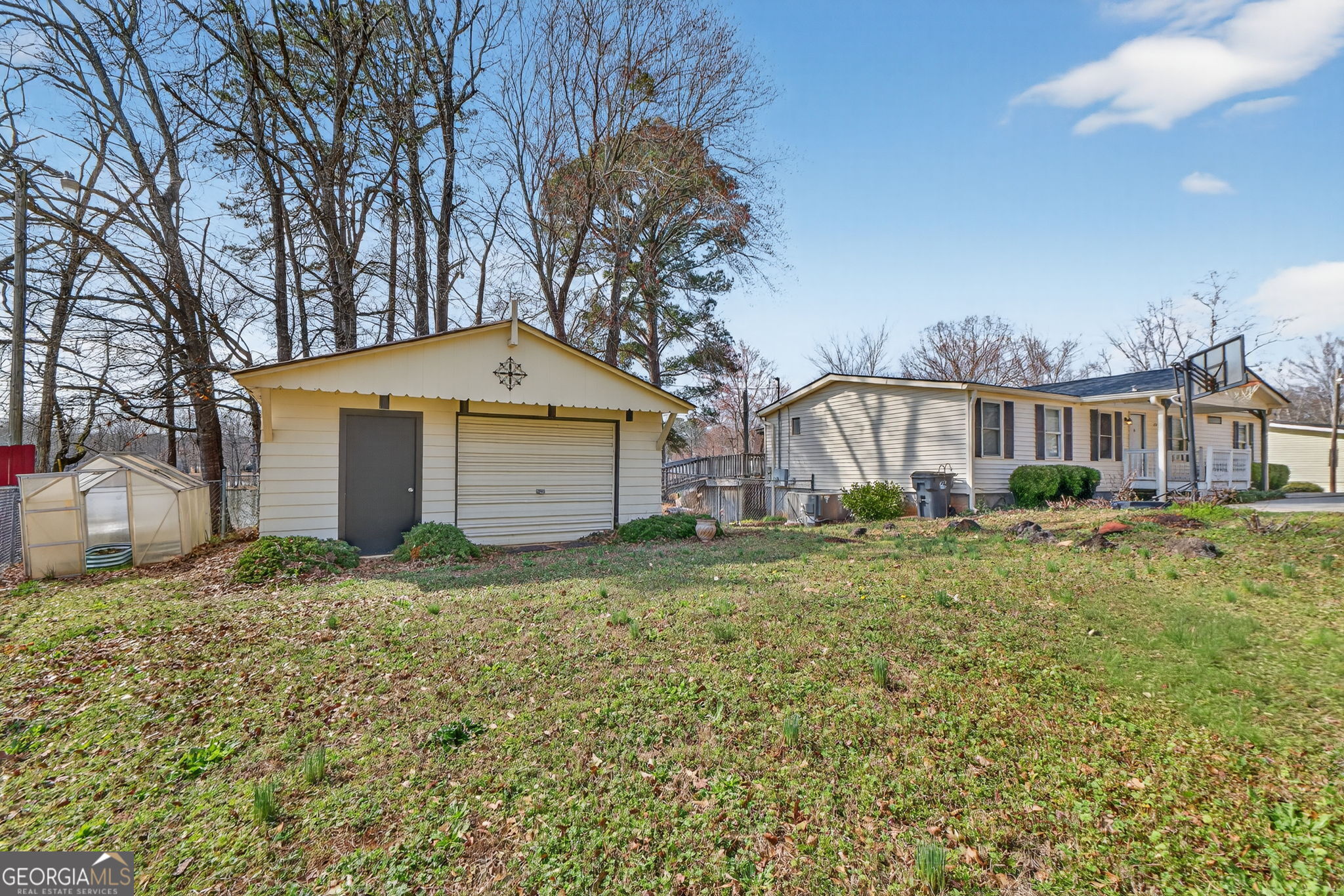 252 Lakeview Drive Locust Grove GA 30248