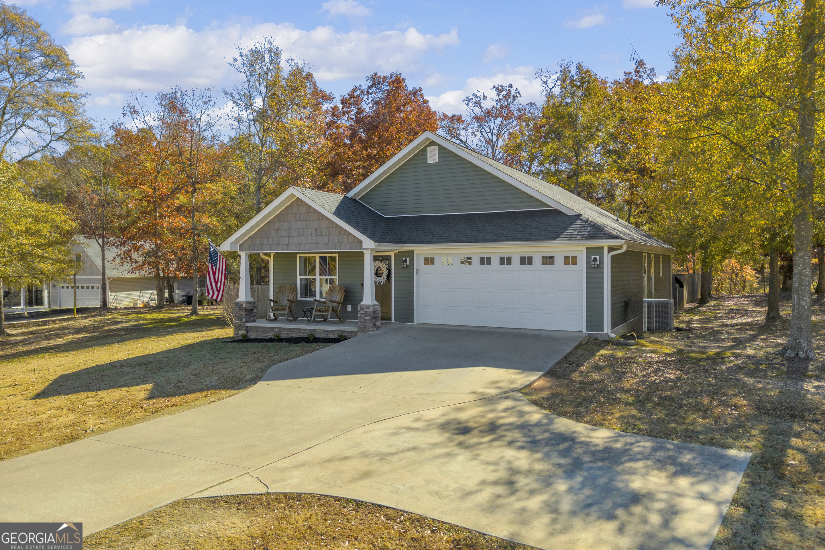323 North Point Circle Hartwell GA 30643