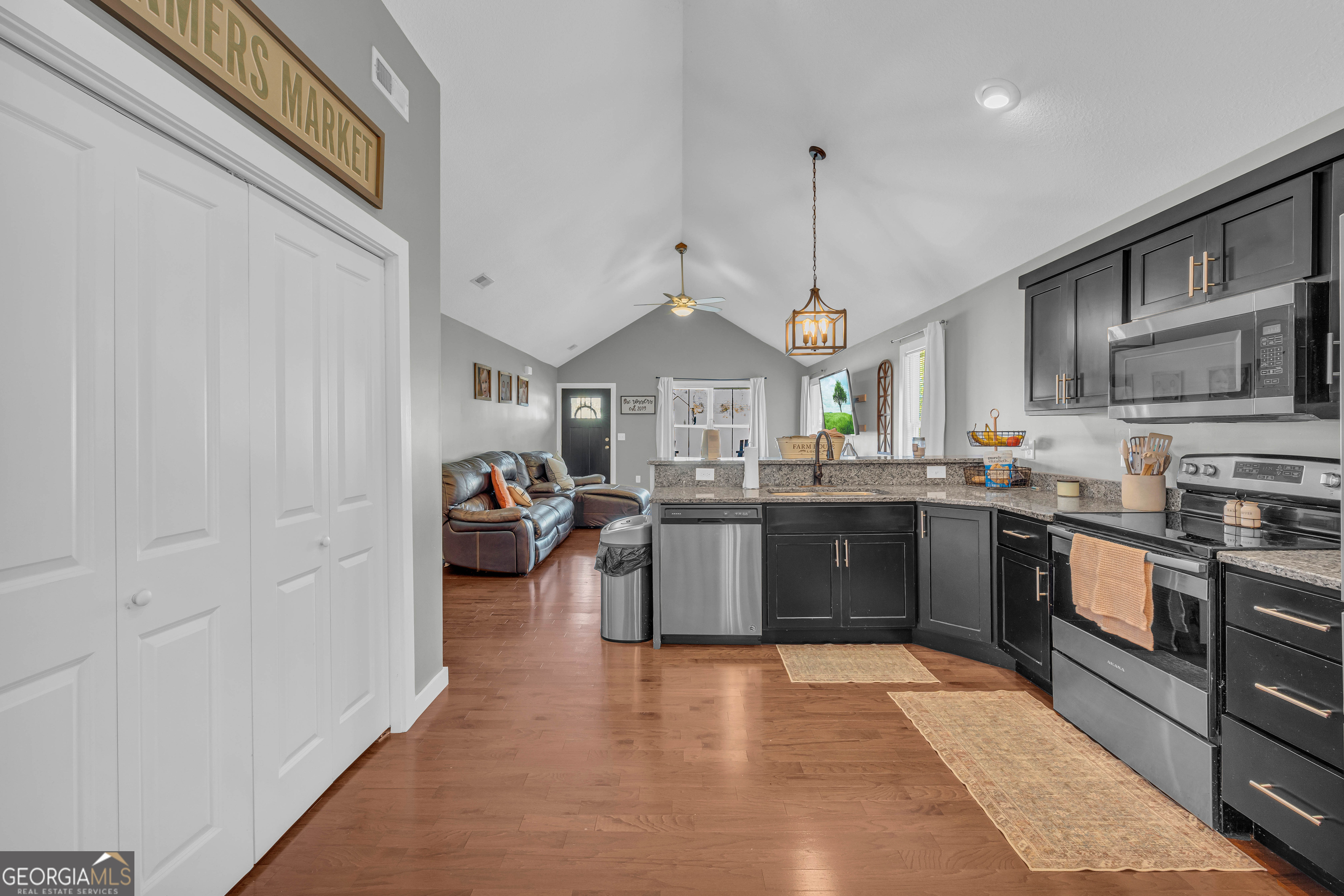 323 North Point Circle Hartwell GA 30643