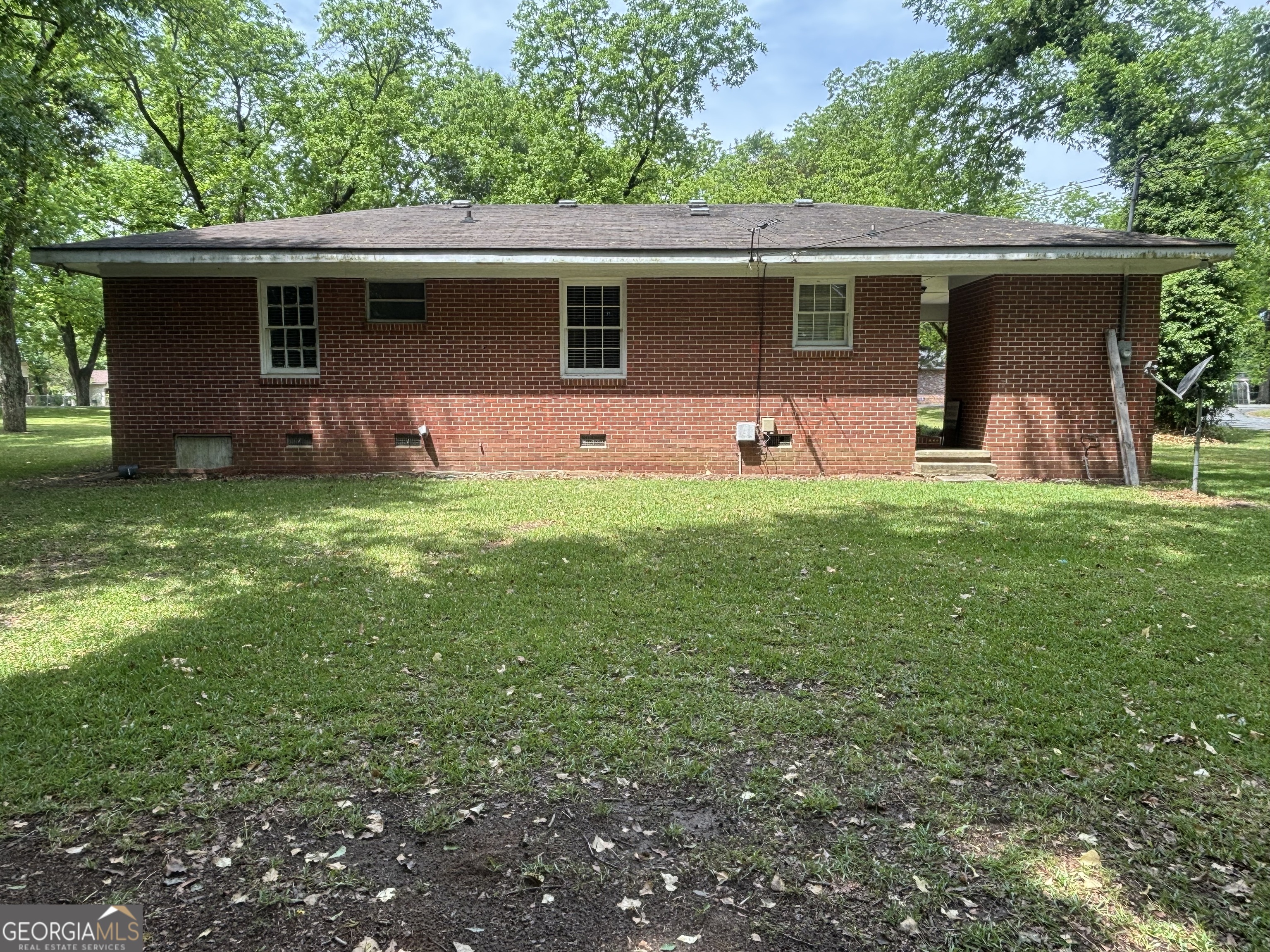 51 Robin Hood Road Reynolds GA 31076