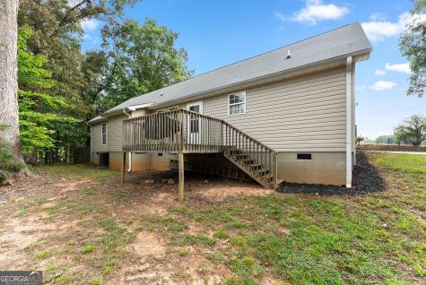 2501 Black Road Cleveland GA 30528