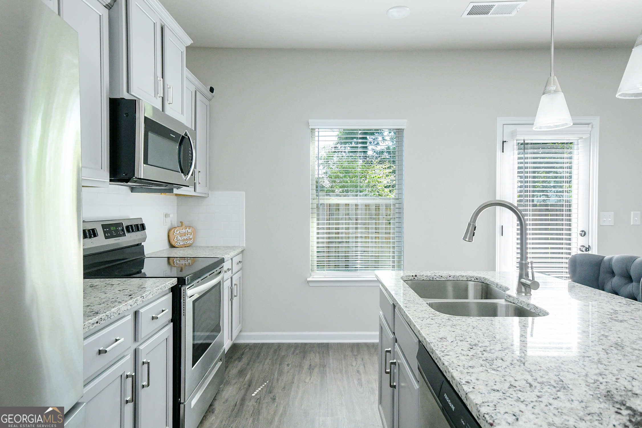 2288 Elise Way Hampton GA 30228
