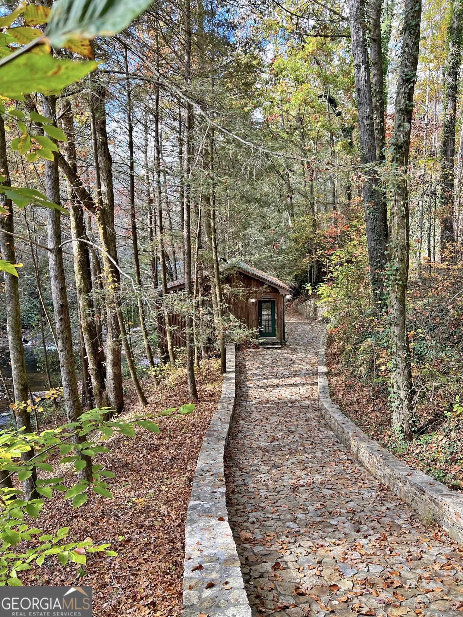169 Dunns Road Dahlonega GA 30533