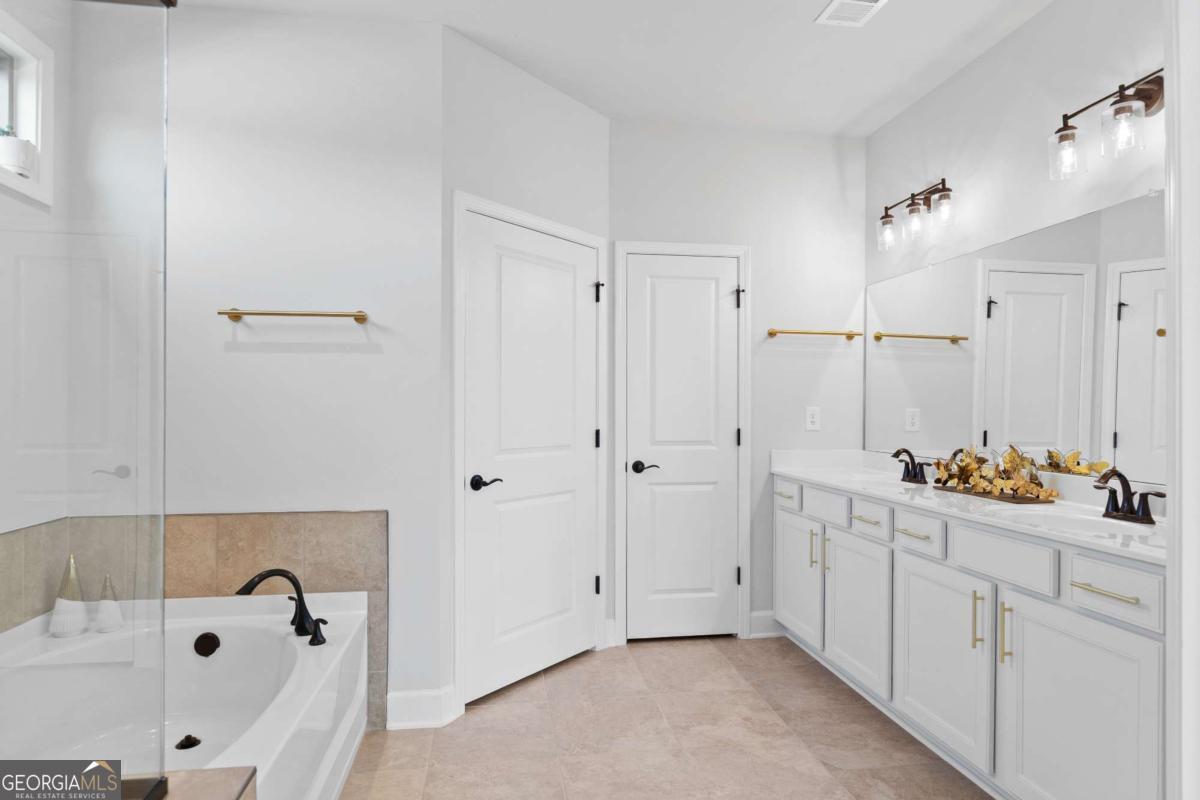 2809 Turnwater Street Hoschton GA 30548