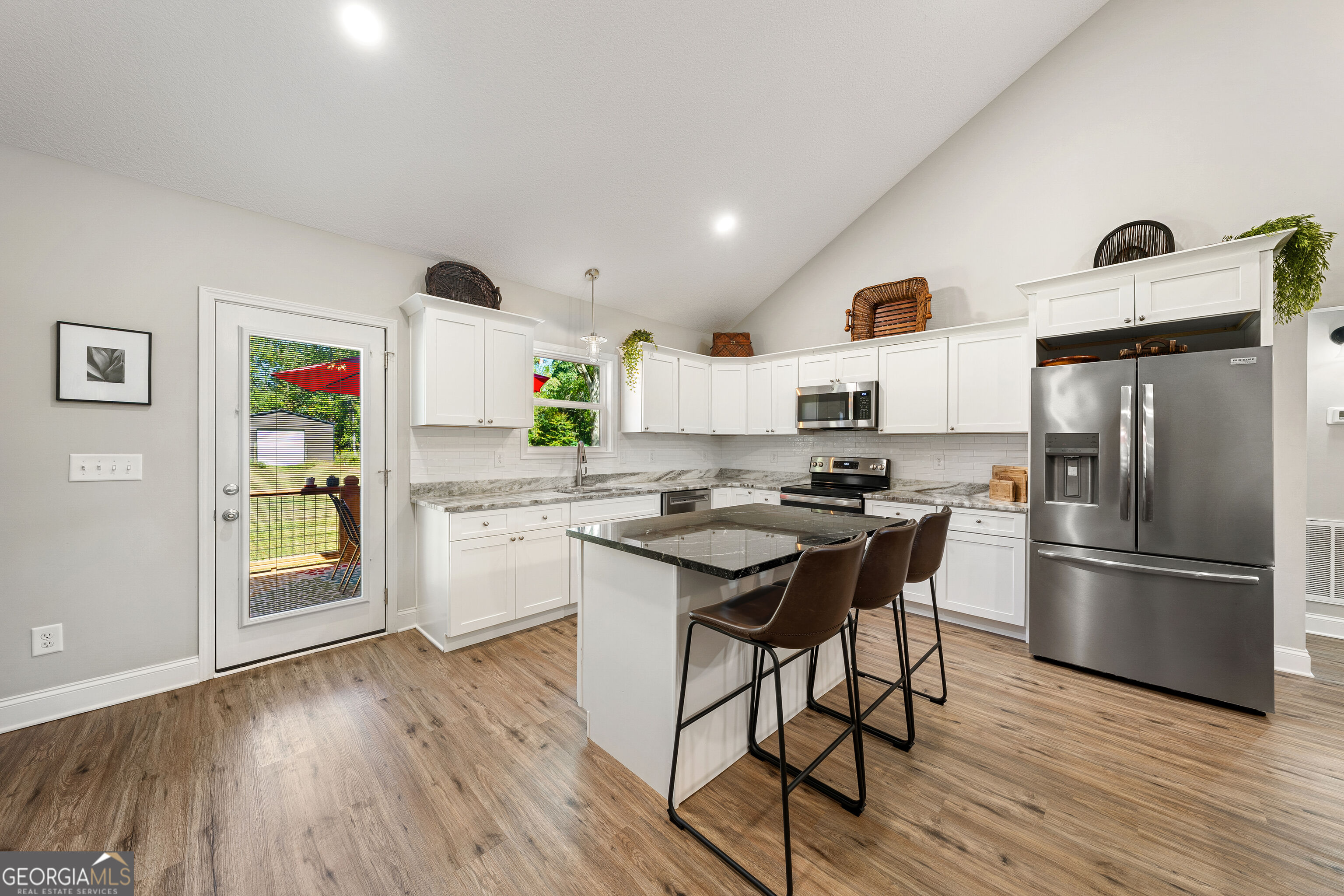 120 Roper Road Canon GA 30520