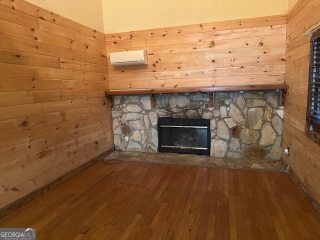 1200 Knollwood Road Mineral Bluff GA 30559