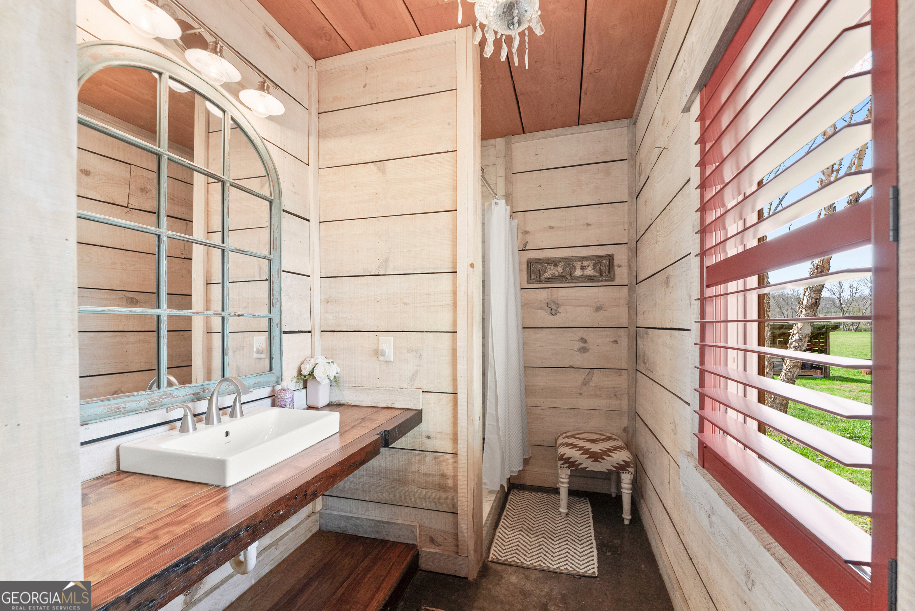 605 Lynch Mountain Road Sautee Nacoochee GA 30571