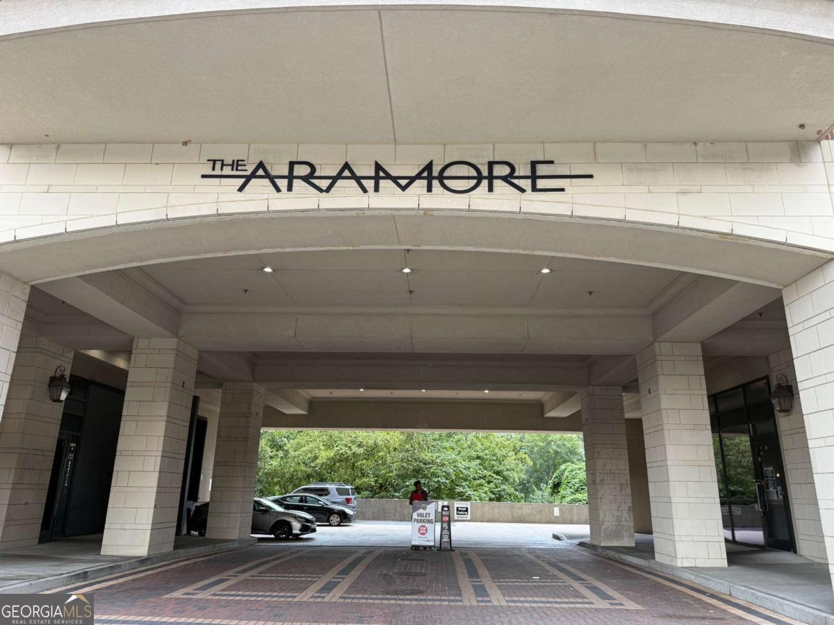 2255 Peachtree Road NE Atlanta GA 30309