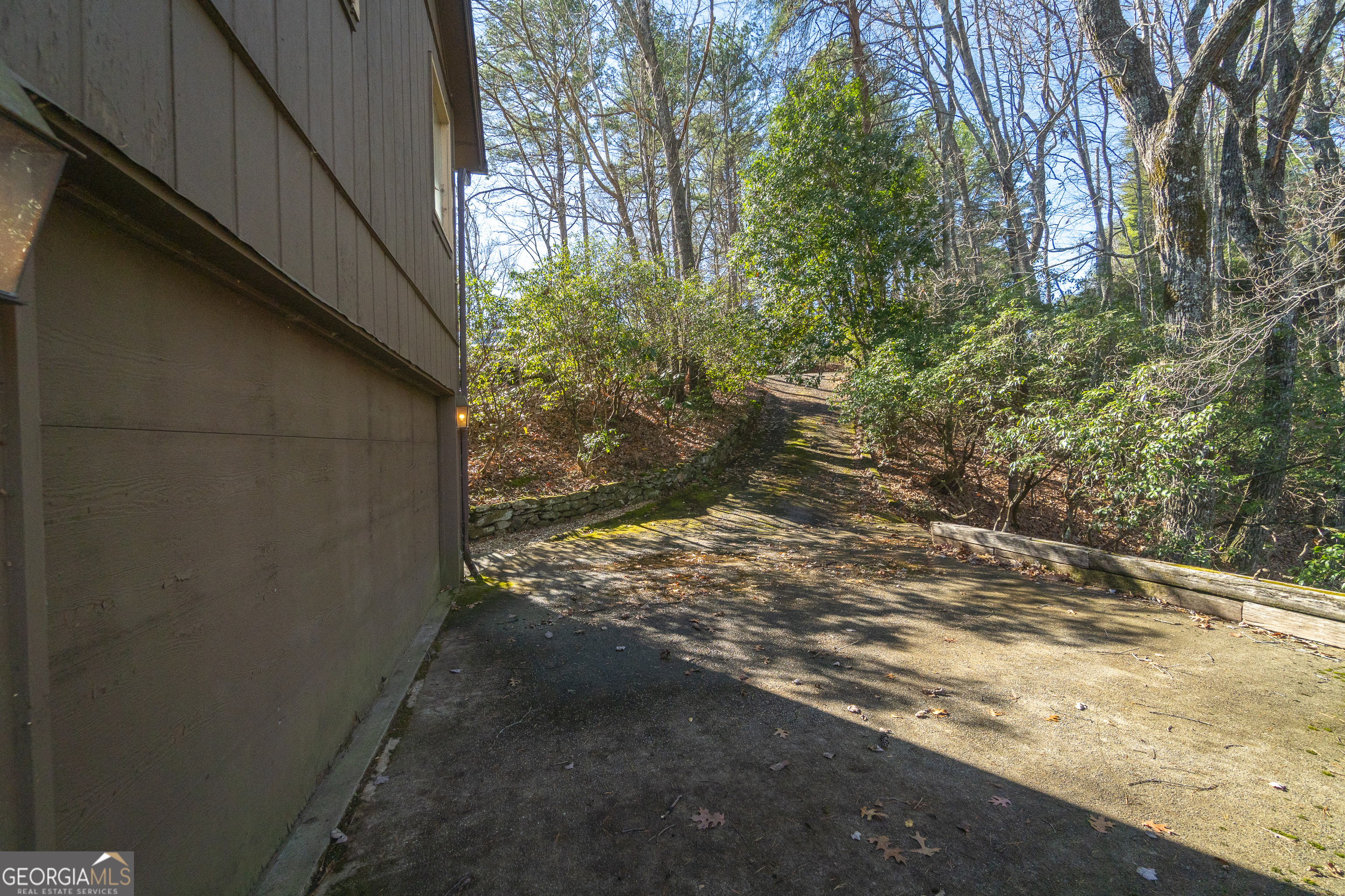 722 Woodbrier Sautee Nacoochee GA 30571
