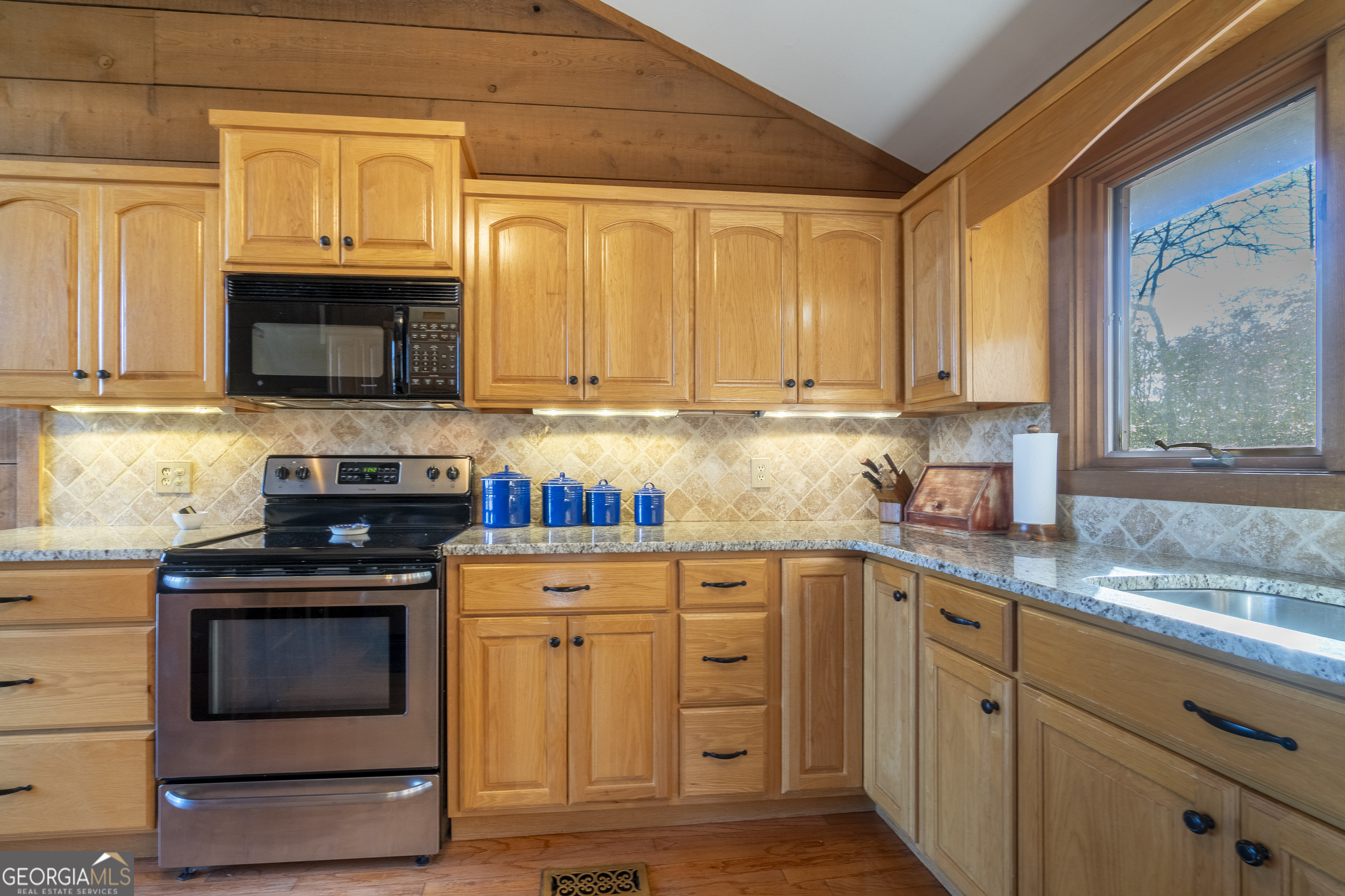 722 Woodbrier Sautee Nacoochee GA 30571