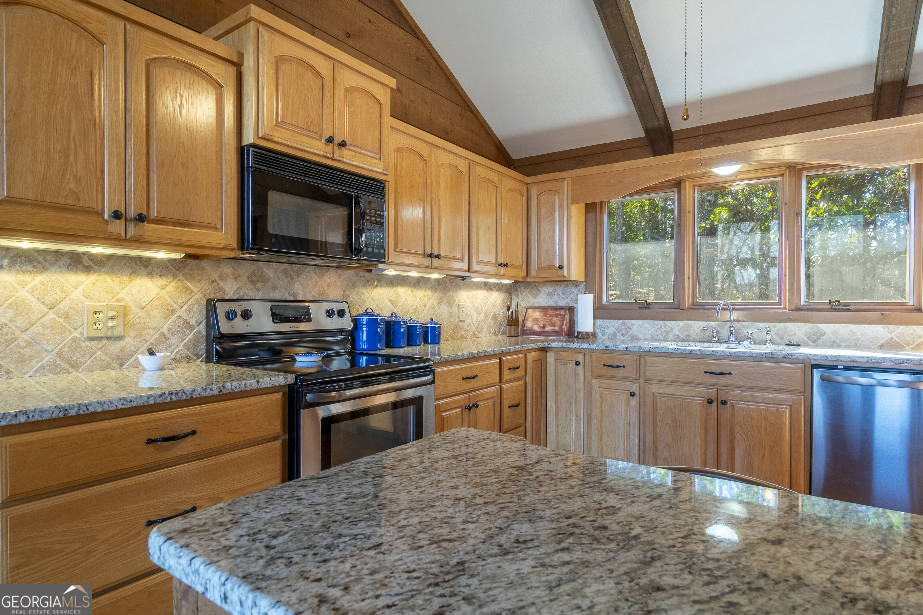 722 Woodbrier Sautee Nacoochee GA 30571