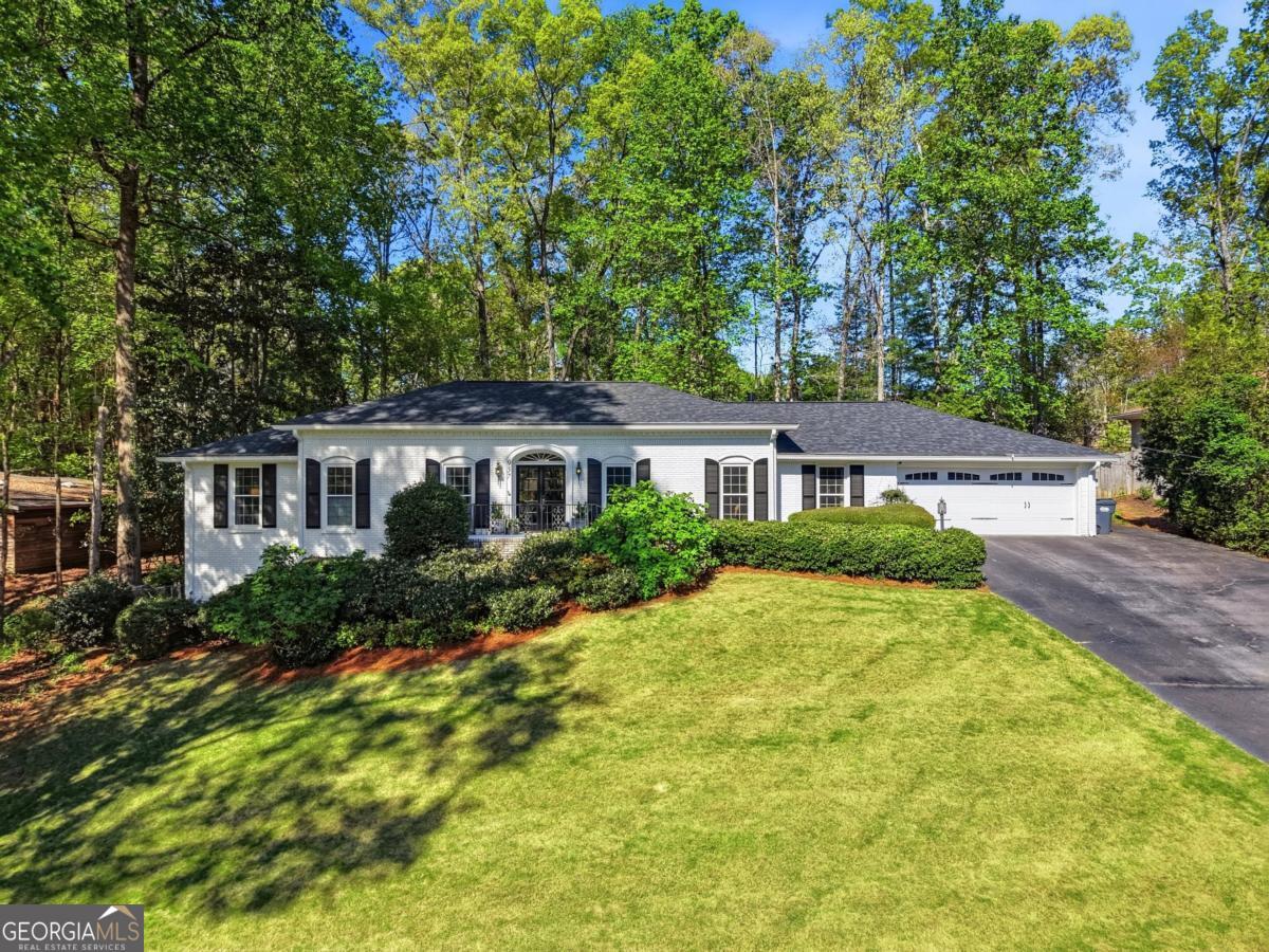 957 Richmond Hill Drive Marietta GA 30068