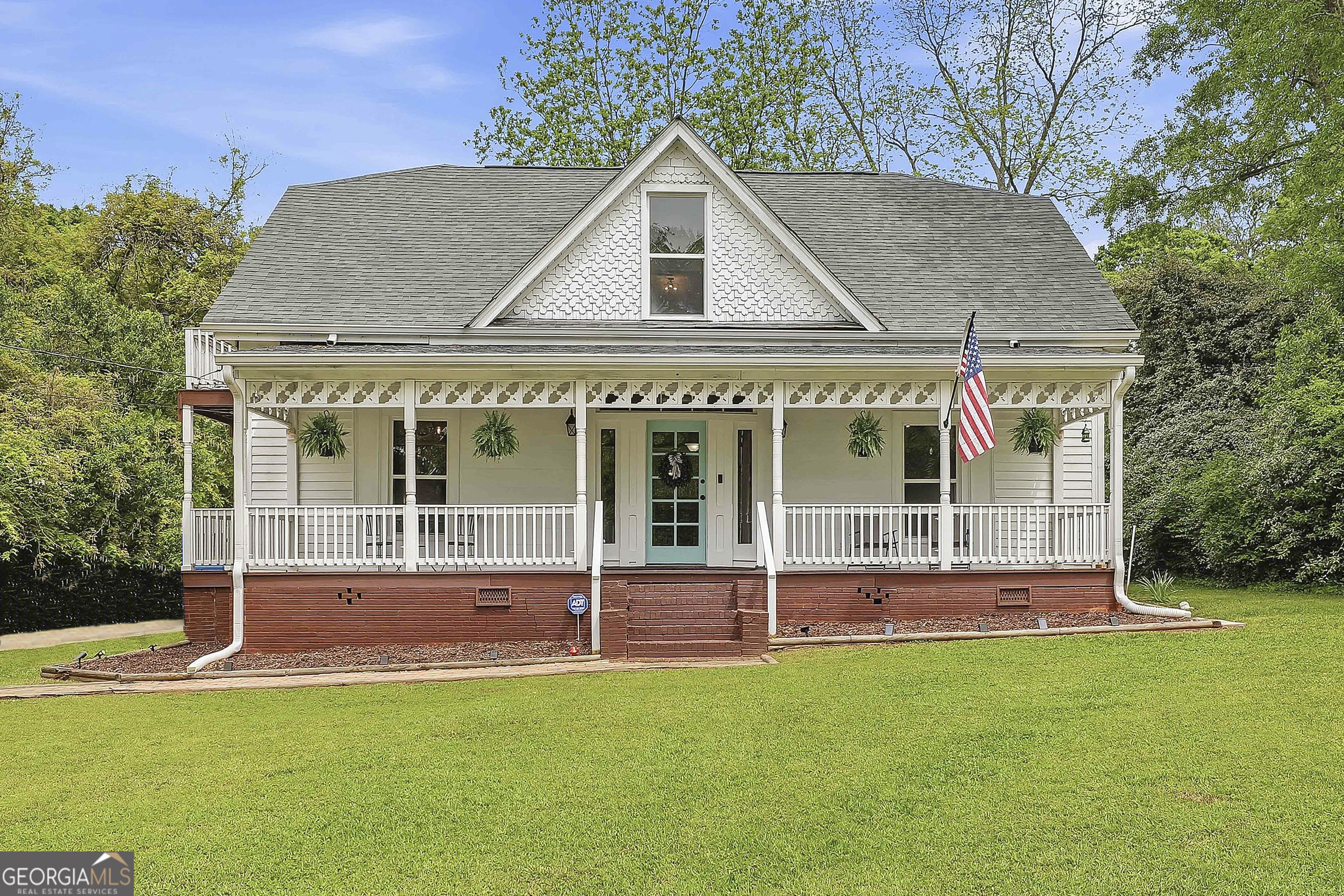 21 Smith Street Grantville GA 30220
