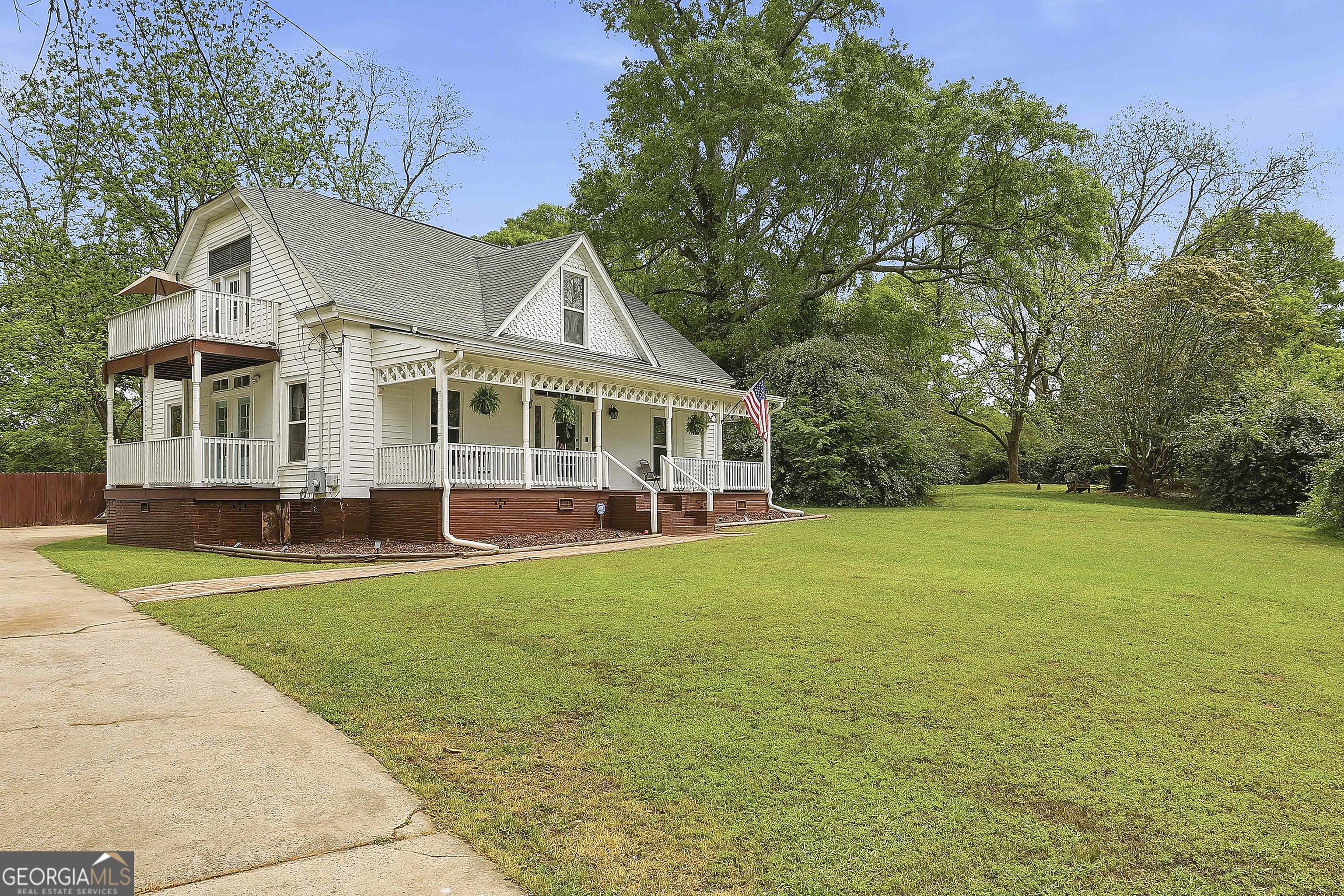 21 Smith Street Grantville GA 30220