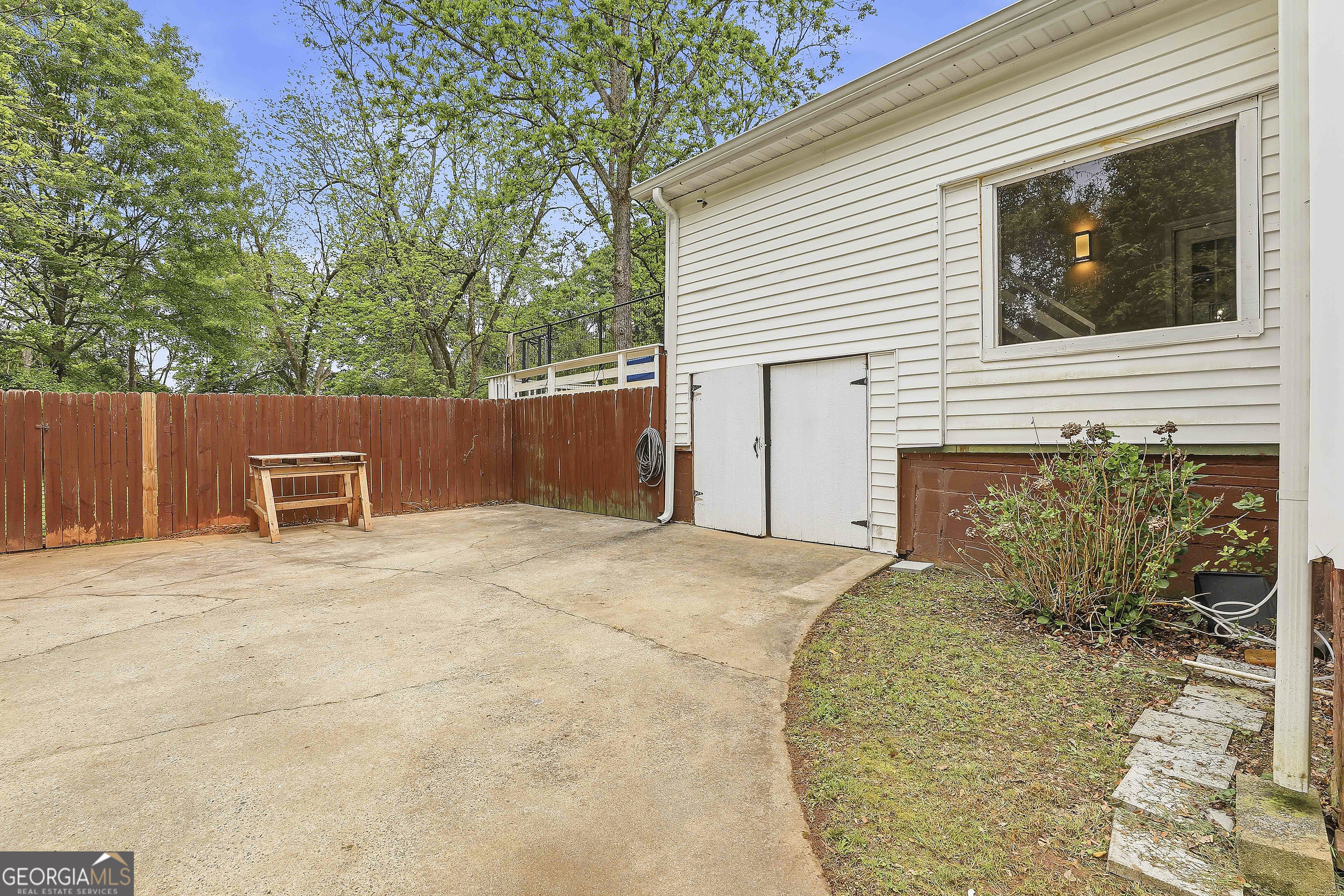 21 Smith Street Grantville GA 30220