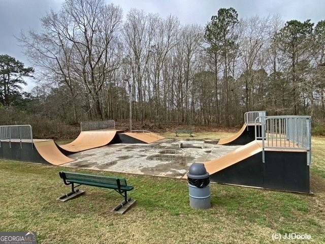 21 Smith Street Grantville GA 30220