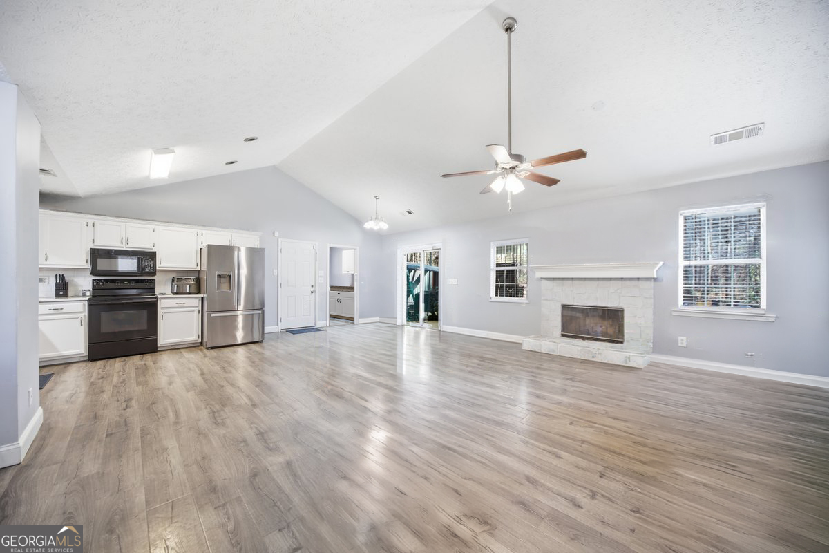 10 Stoneview Circle Covington GA 30016