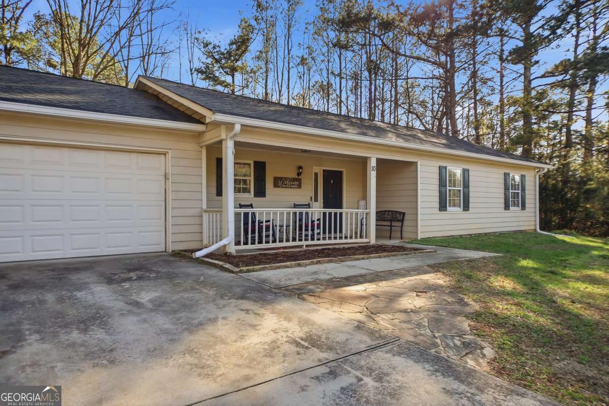 10 Stoneview Circle Covington GA 30016