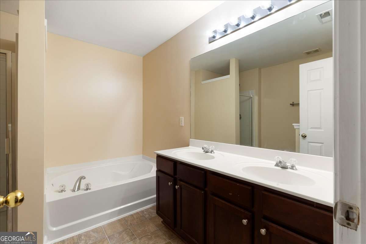 3311 Thornbridge Drive Powder Springs GA 30127