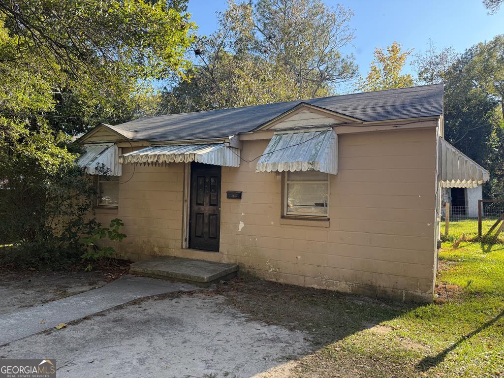 724 6 1/2 Street Tifton GA 31794