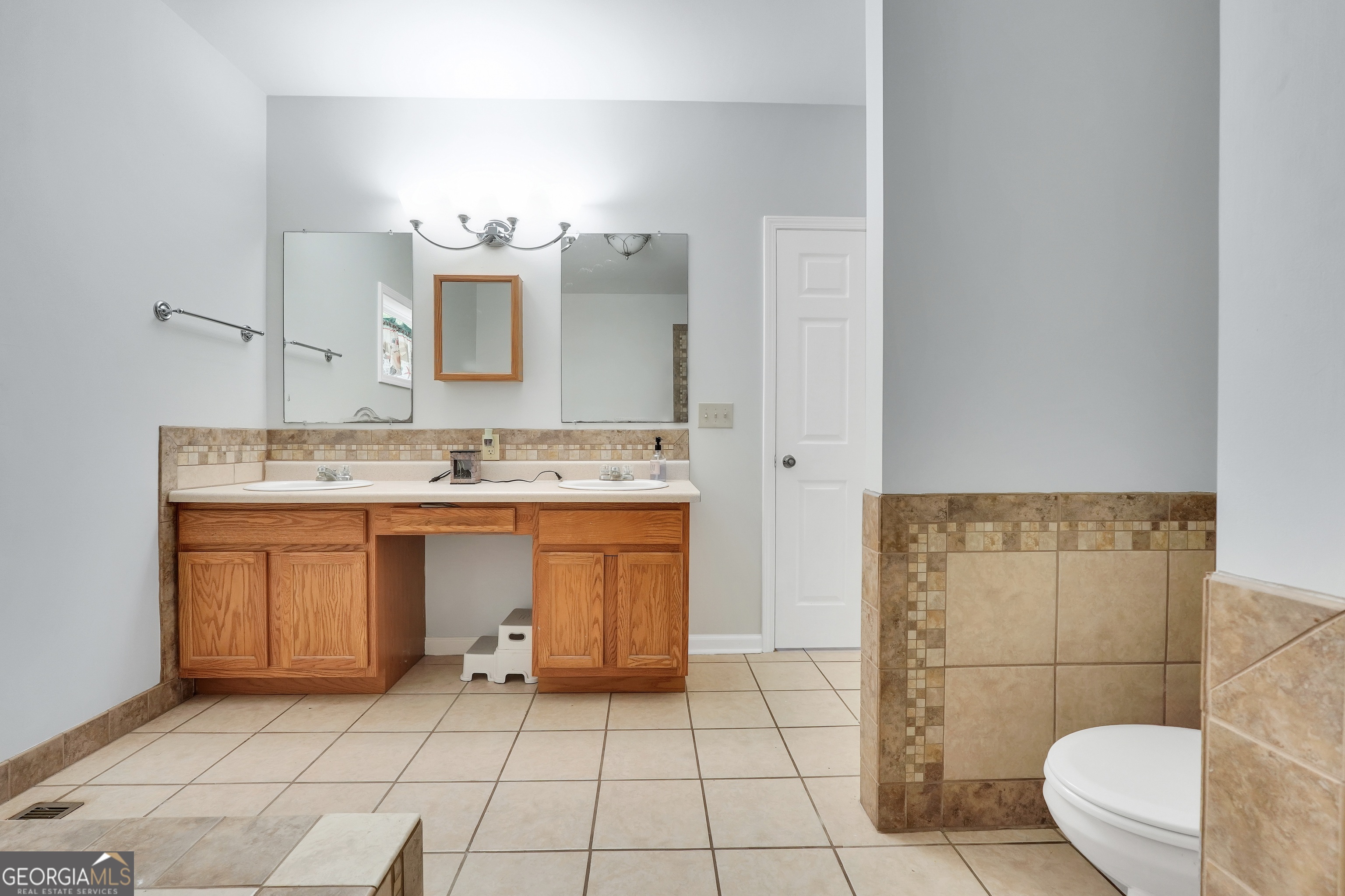 79 Woodland Way Juliette GA 31046