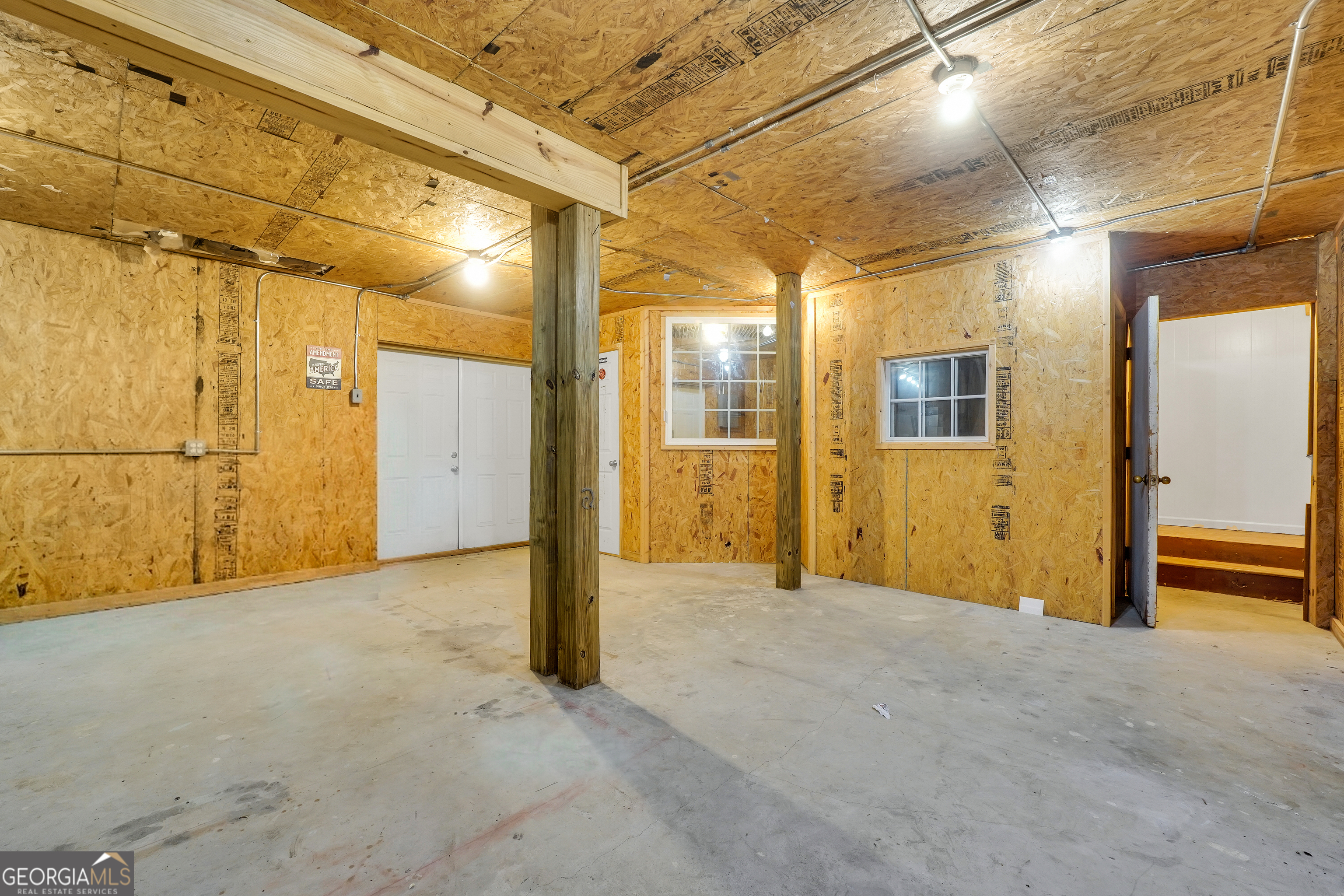 79 Woodland Way Juliette GA 31046