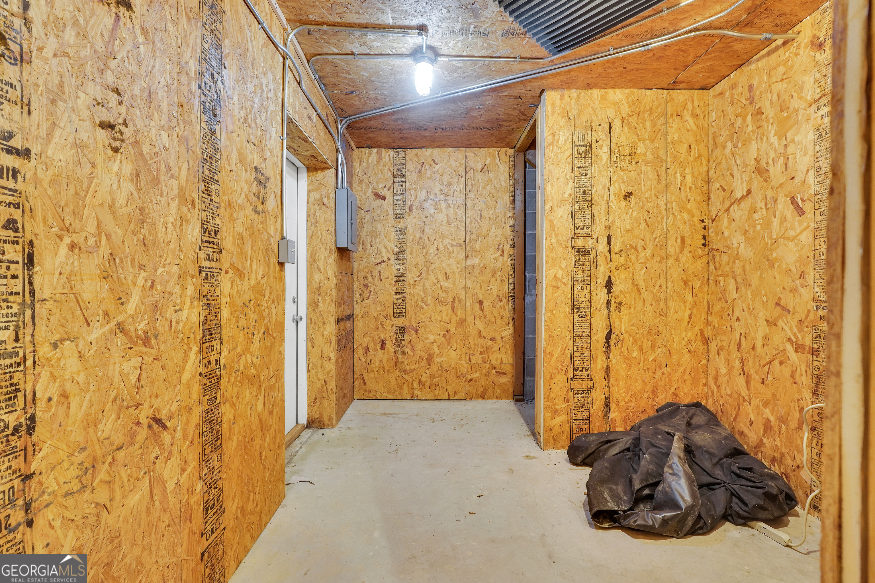 79 Woodland Way Juliette GA 31046