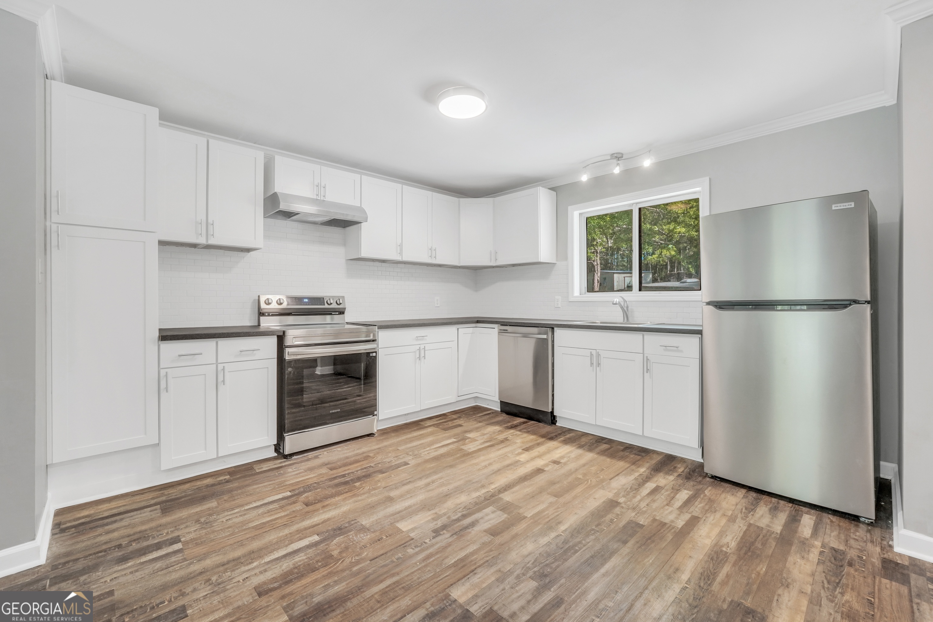 79 Woodland Way Juliette GA 31046
