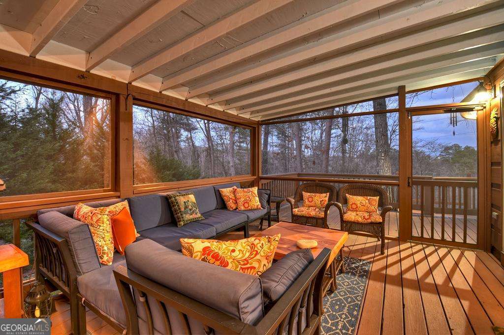 171 Mohawk Trail Ellijay GA 30540