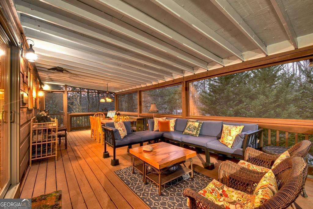 171 Mohawk Trail Ellijay GA 30540