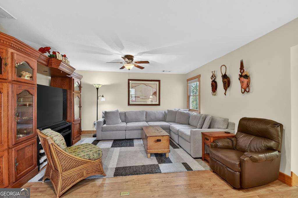 171 Mohawk Trail Ellijay GA 30540