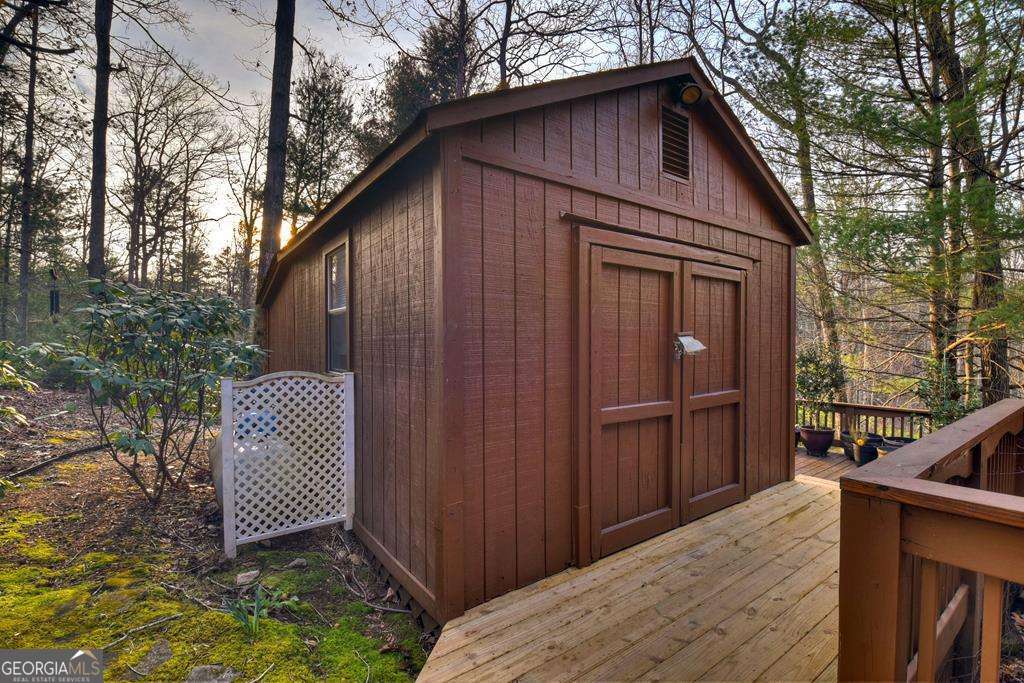 171 Mohawk Trail Ellijay GA 30540