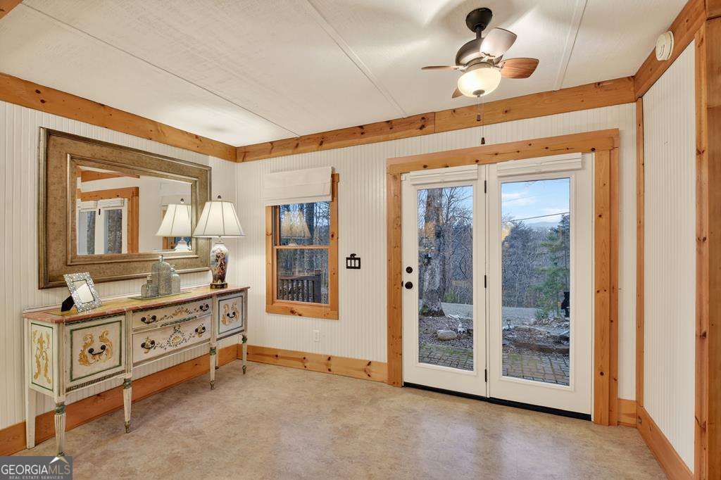 171 Mohawk Trail Ellijay GA 30540