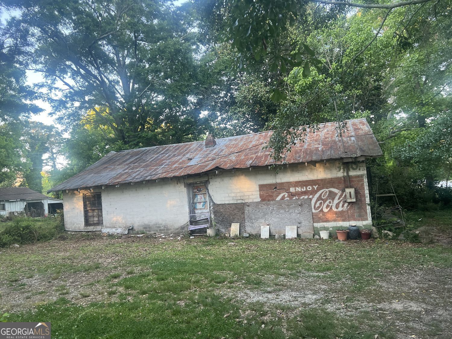 5884 Rockbridge Road Stone Mountain GA 30087