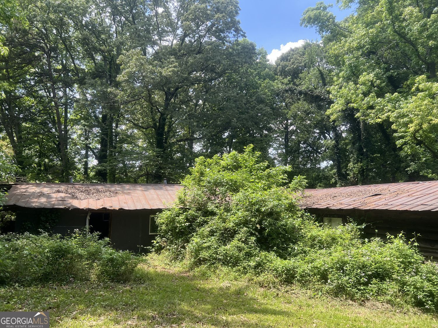 5884 Rockbridge Road Stone Mountain GA 30087