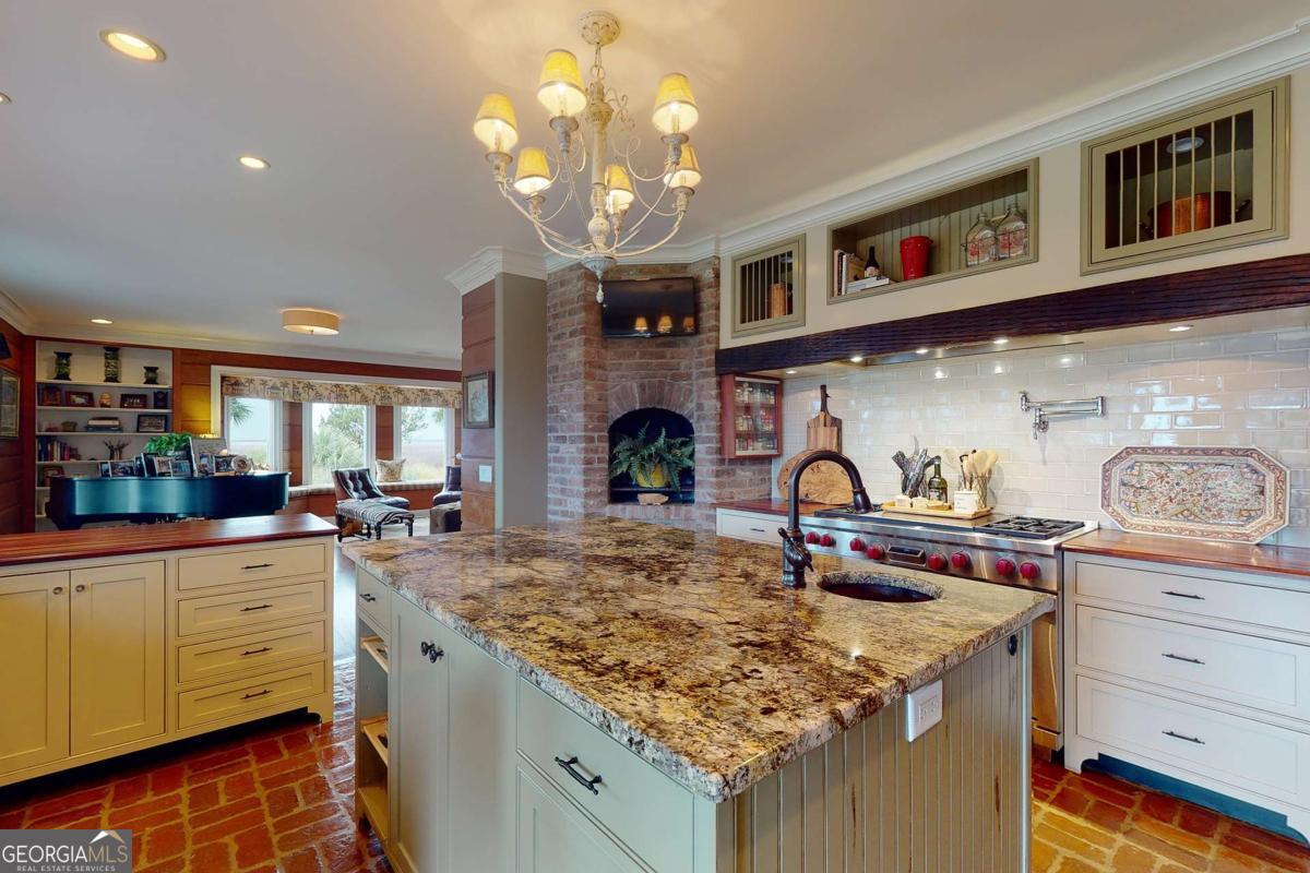 400 Stevens Road St. Simons Island GA 31522