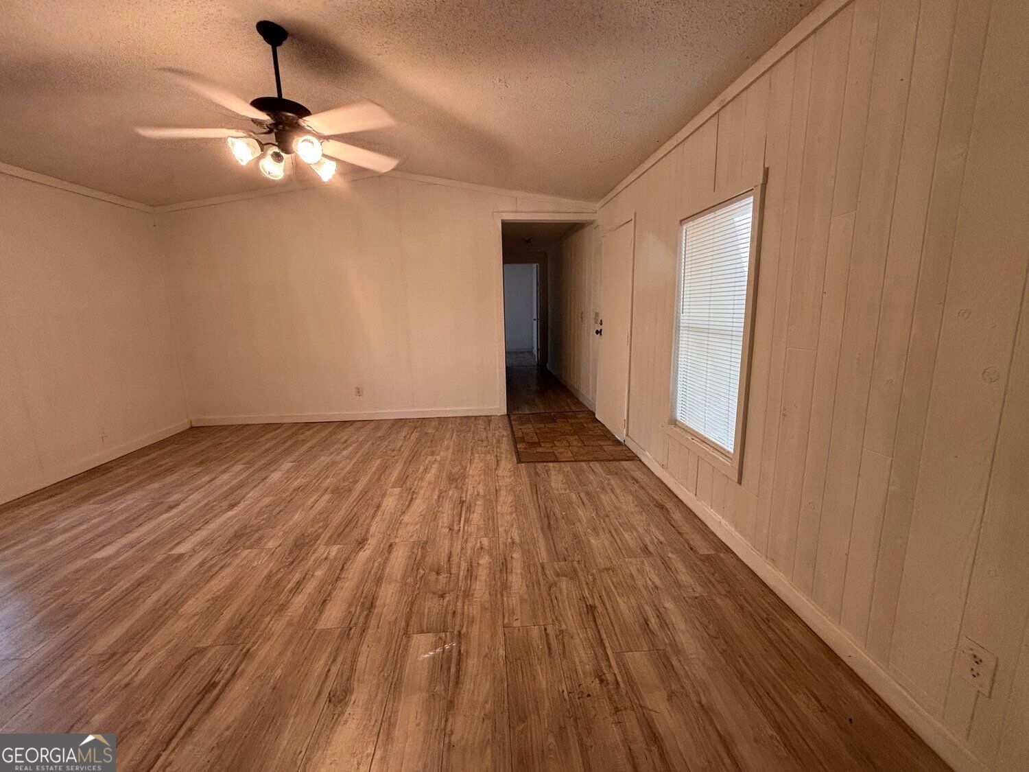 12 Roberts Road Whitesburg GA 30185